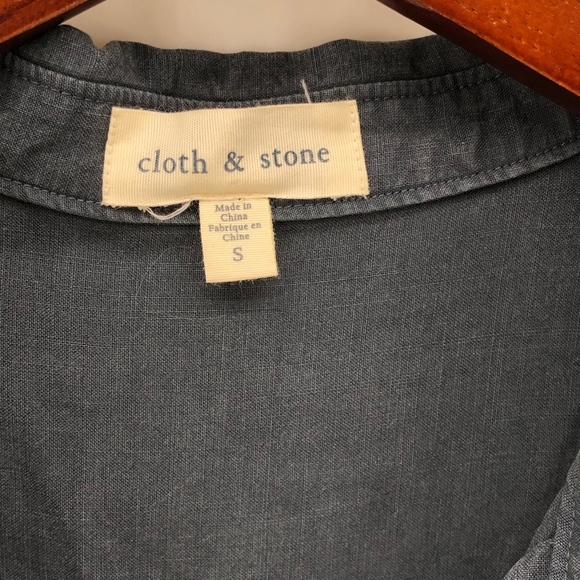 Anthropologie Cloth & Stone buttdown stargazer Top - Picture 6 of 8